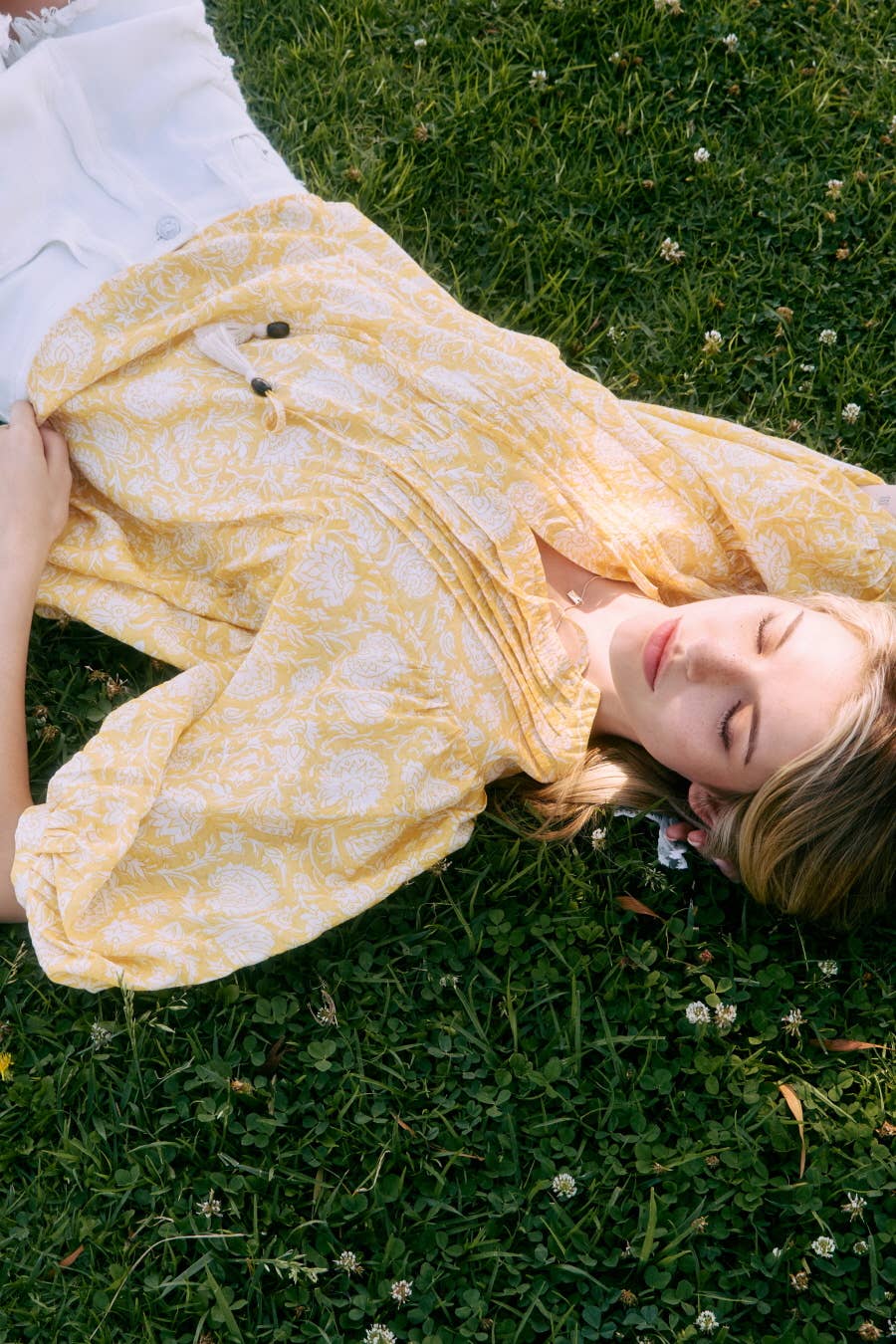 Walking on Sunshine Peasant Top-Lemon Yellow/White