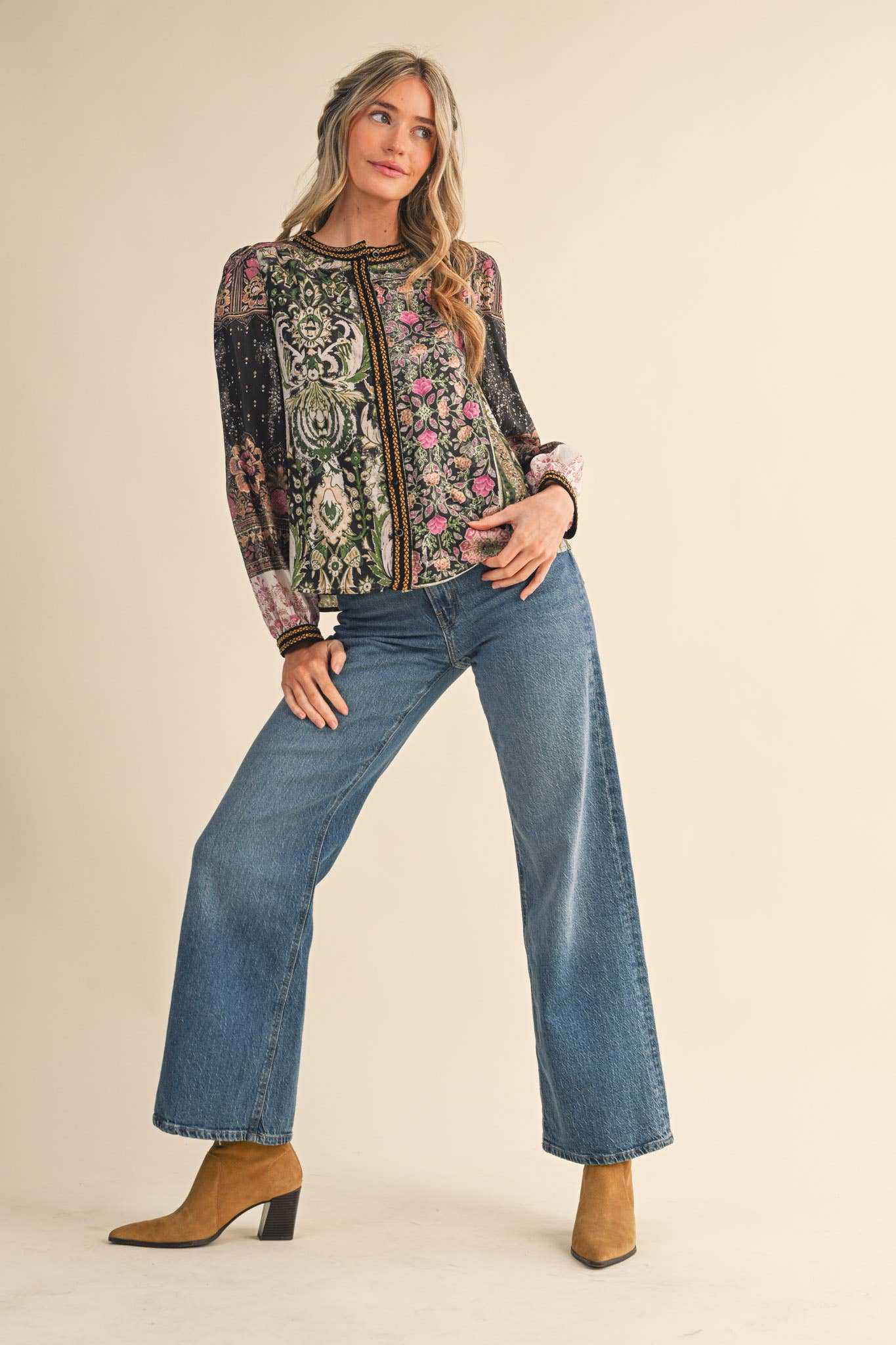 PATCHWORK PRINT CROCHET TRIM BUTTON DOWN TOP MTP4382