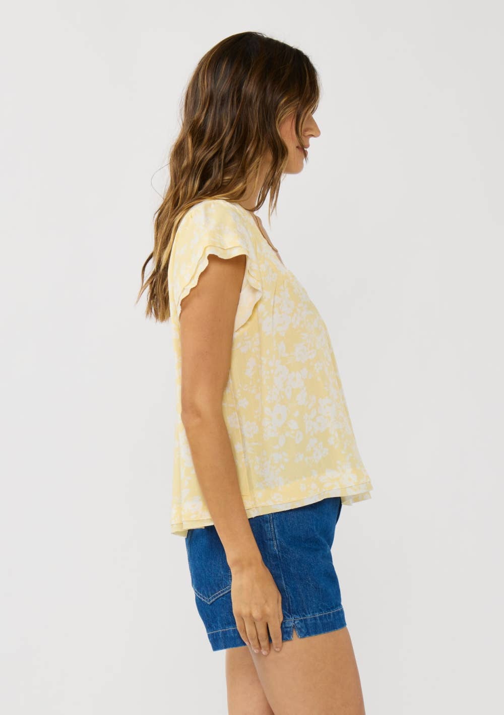 Flutter Sleeve V-Neck Floral Top-Butter Yellow
