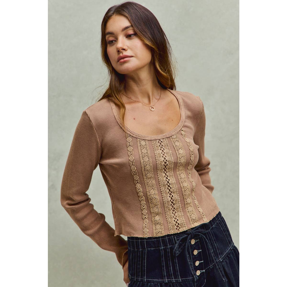 VINTAGE WASHED LACE CROP THERMAL WASHED KNIT TOP