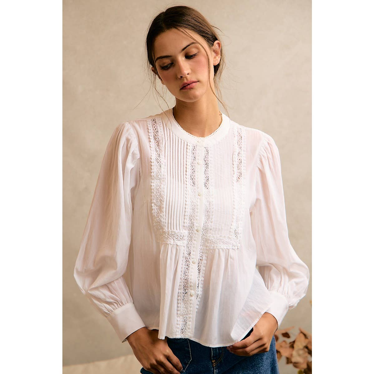 PLEATED LACE TRIM BUTTON-UP BLOUSE