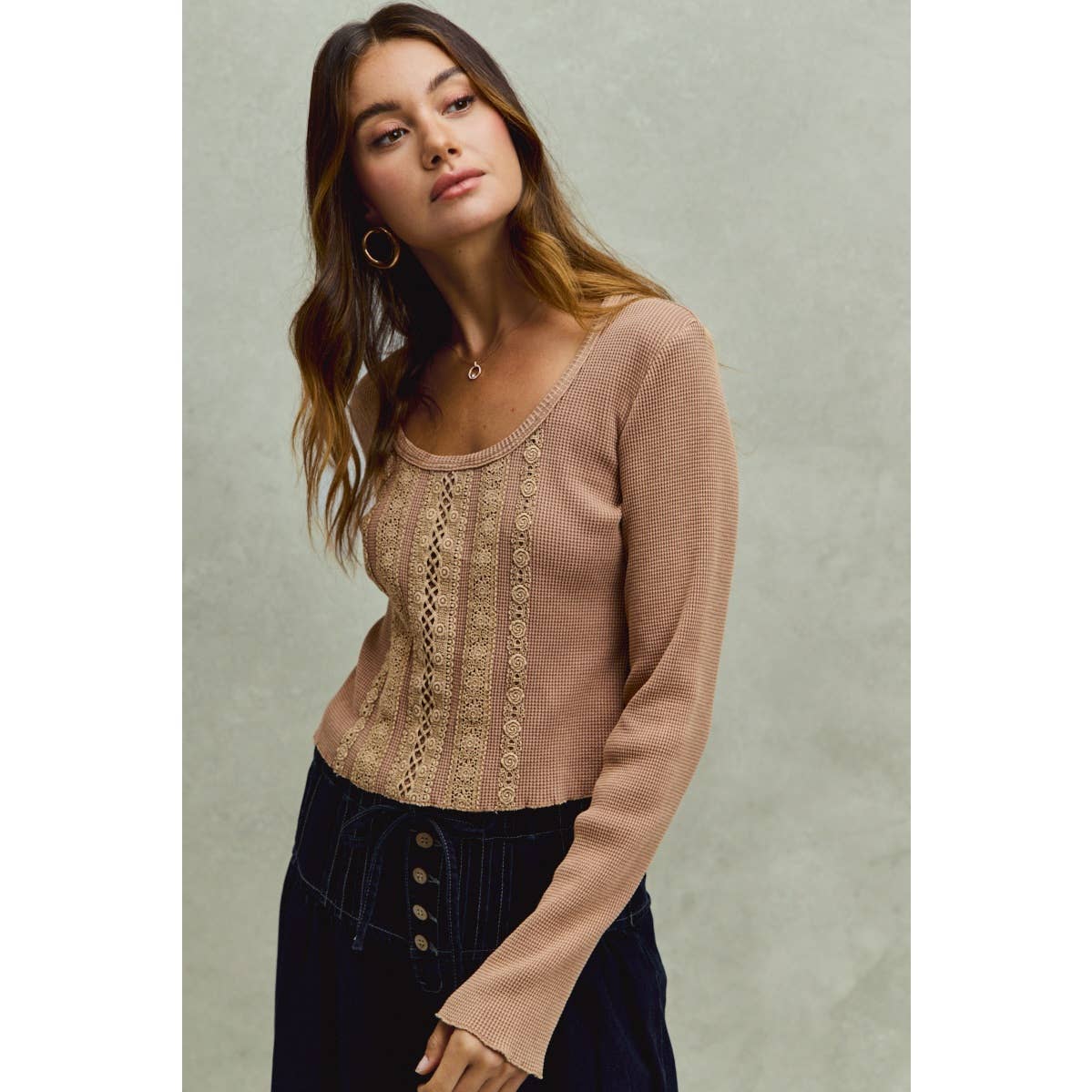 VINTAGE WASHED LACE CROP THERMAL WASHED KNIT TOP