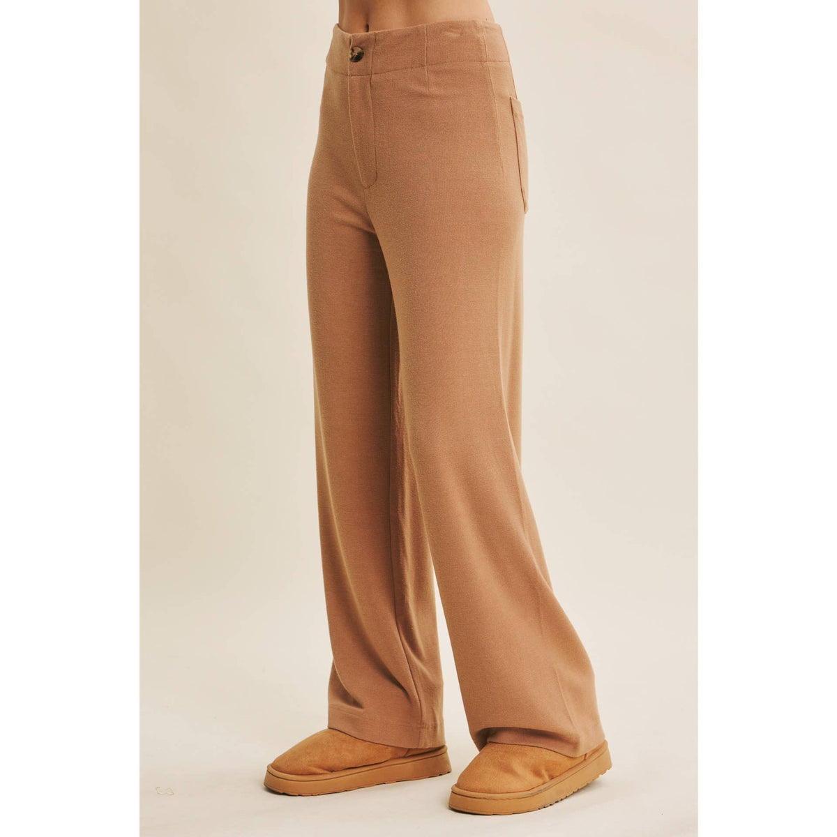 SOFT THERMAL CLEAN STRAIGHT LEG EVERYDAY PANTS
