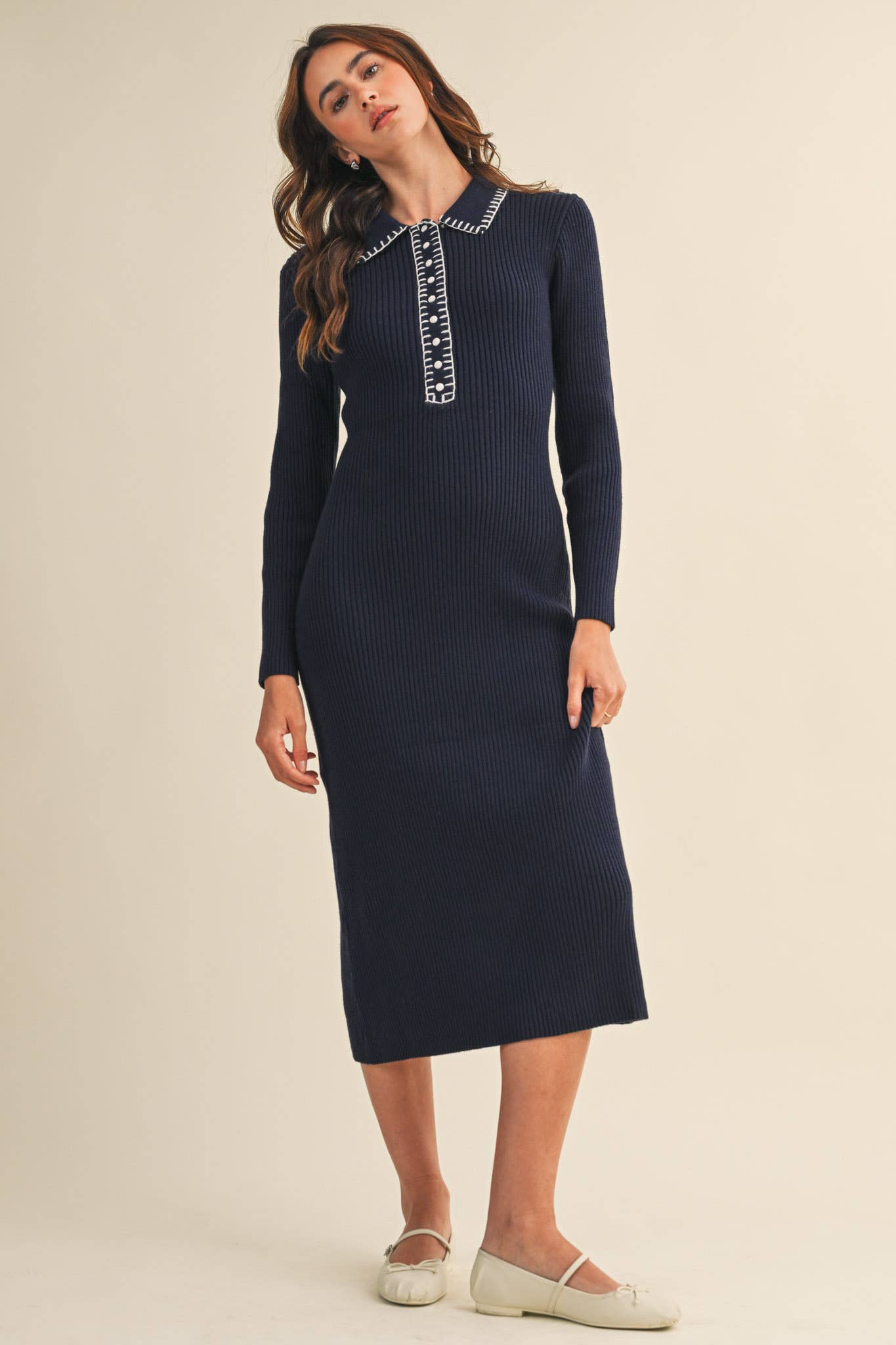 RIBBED SWEATER MIDI DRESS WITH CONTRAST STITCH MSW11232