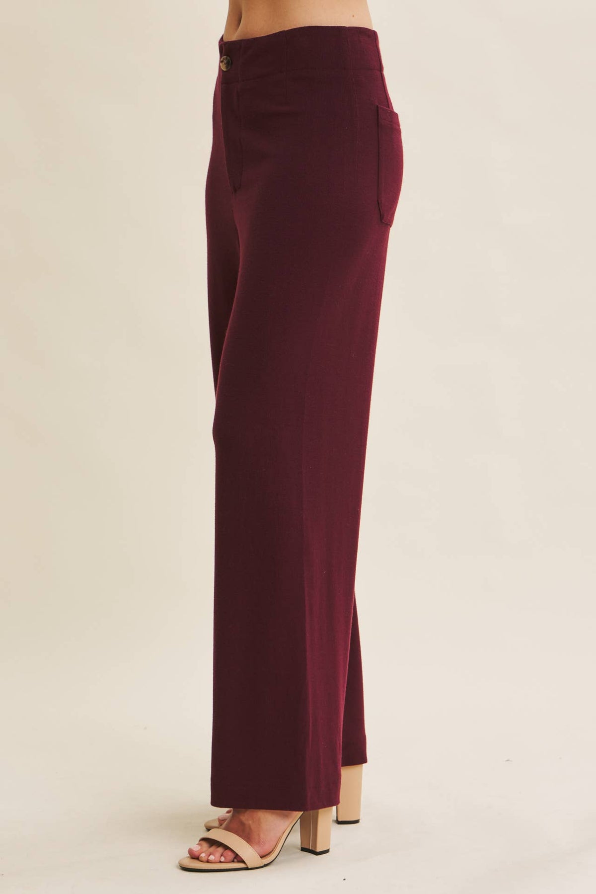SOFT THERMAL CLEAN STRAIGHT LEG EVERYDAY PANTS
