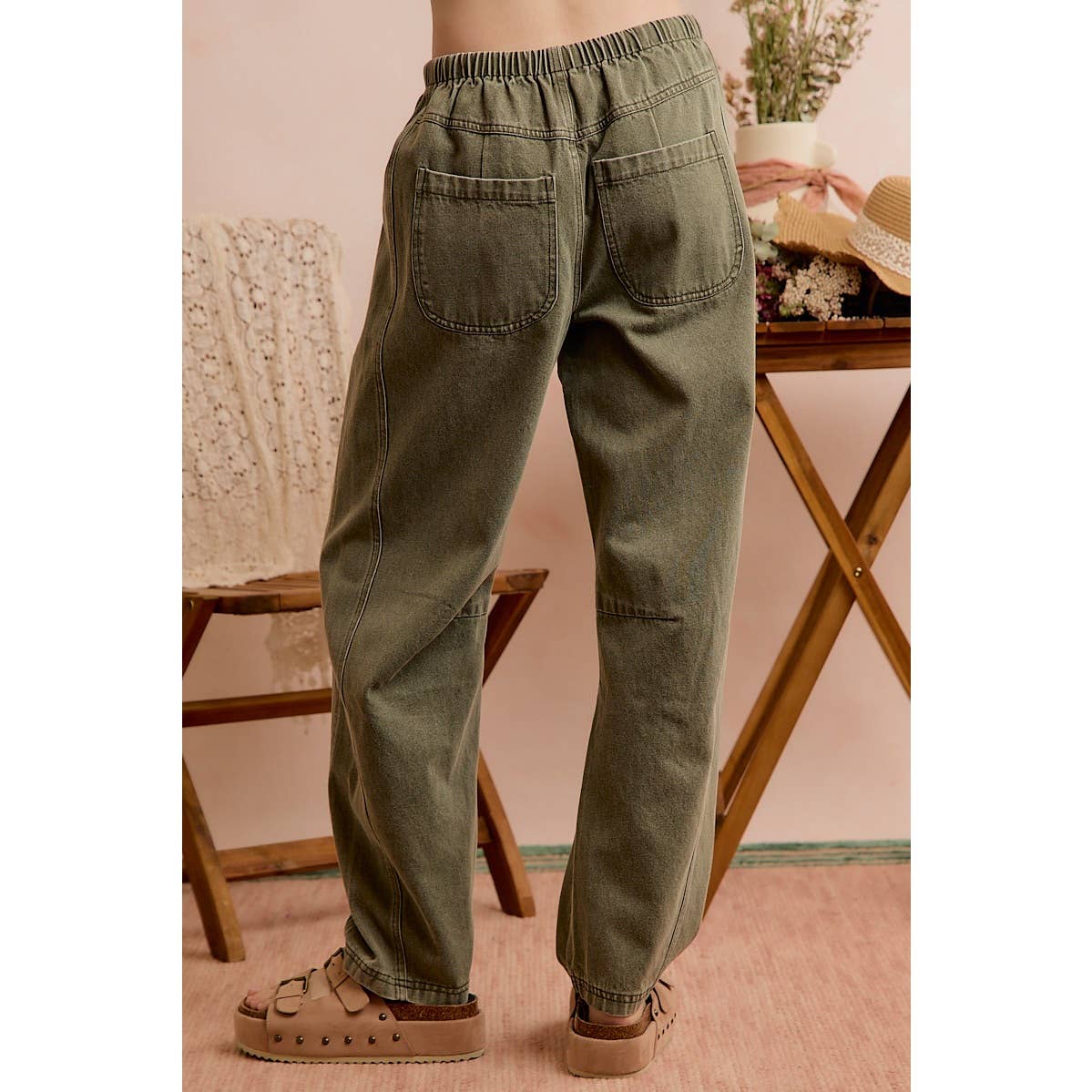 MID RISE WAIST DRAWSTRING BARREL JEANS PANTS
