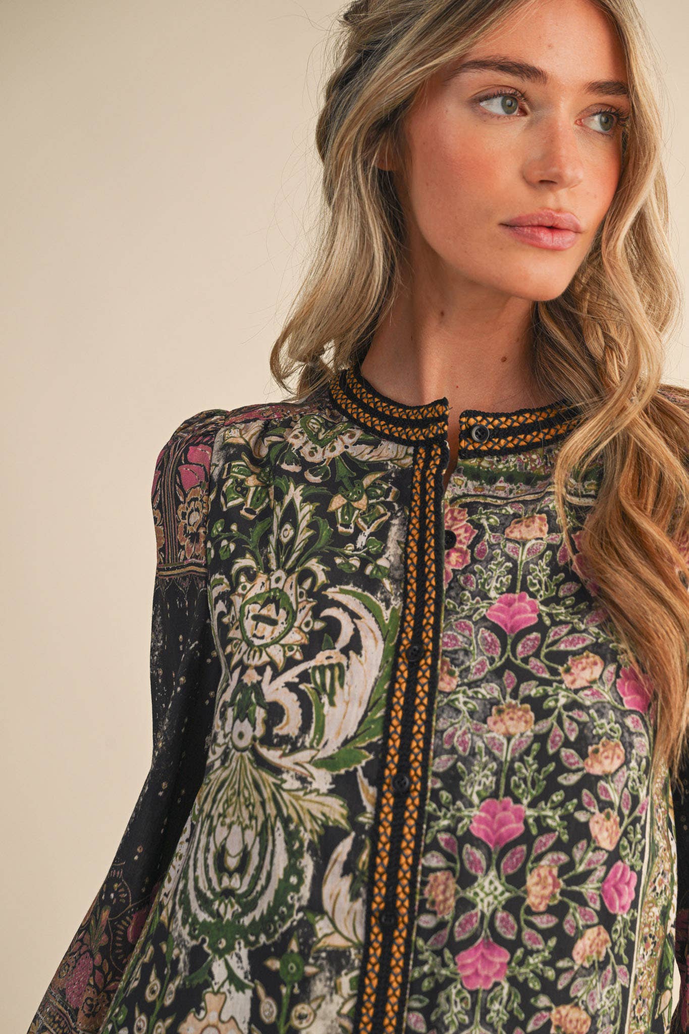 PATCHWORK PRINT CROCHET TRIM BUTTON DOWN TOP MTP4382