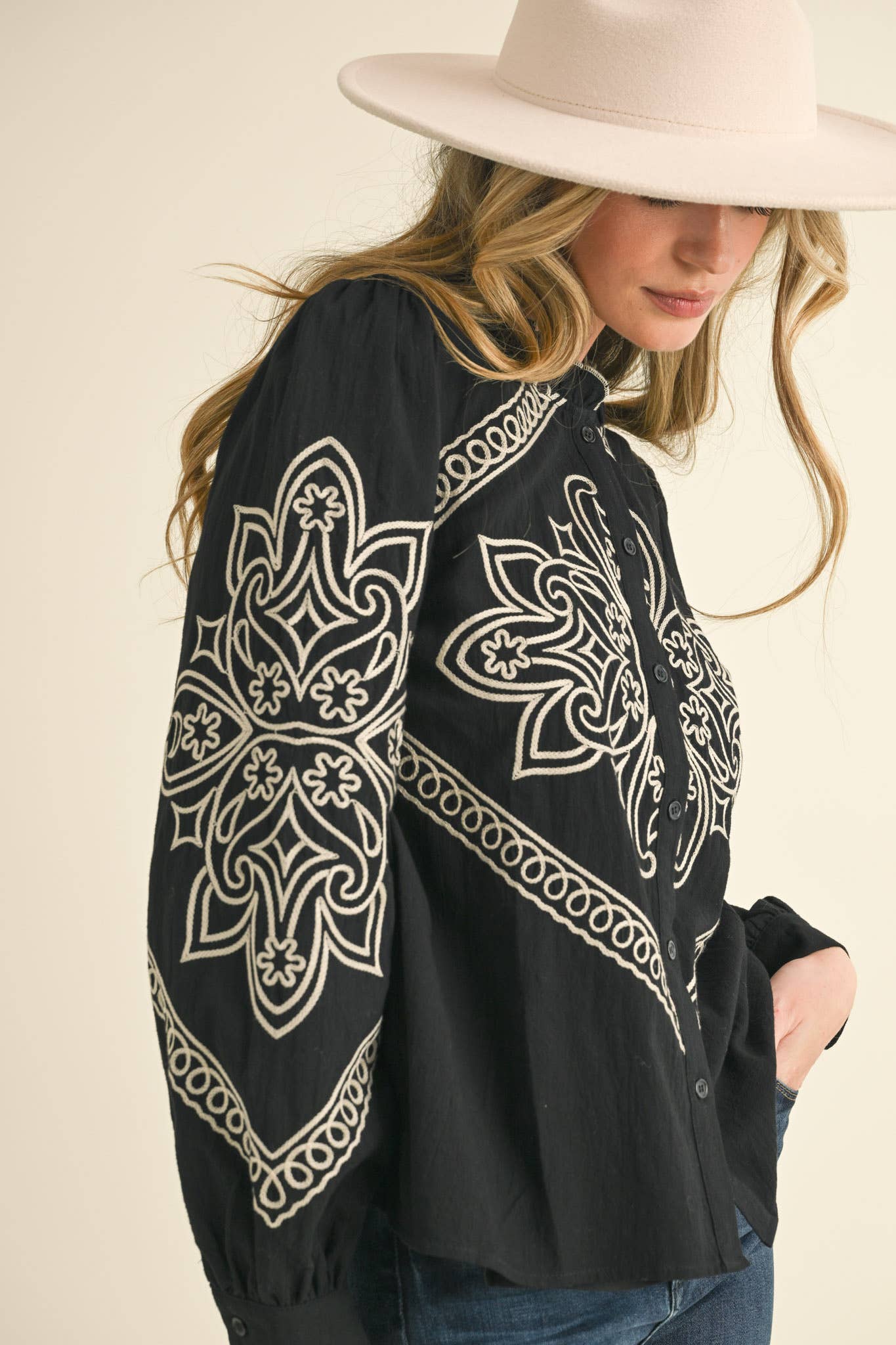 EMBROIDERED MOCK NECK BUTTON UP TOP MTP3336