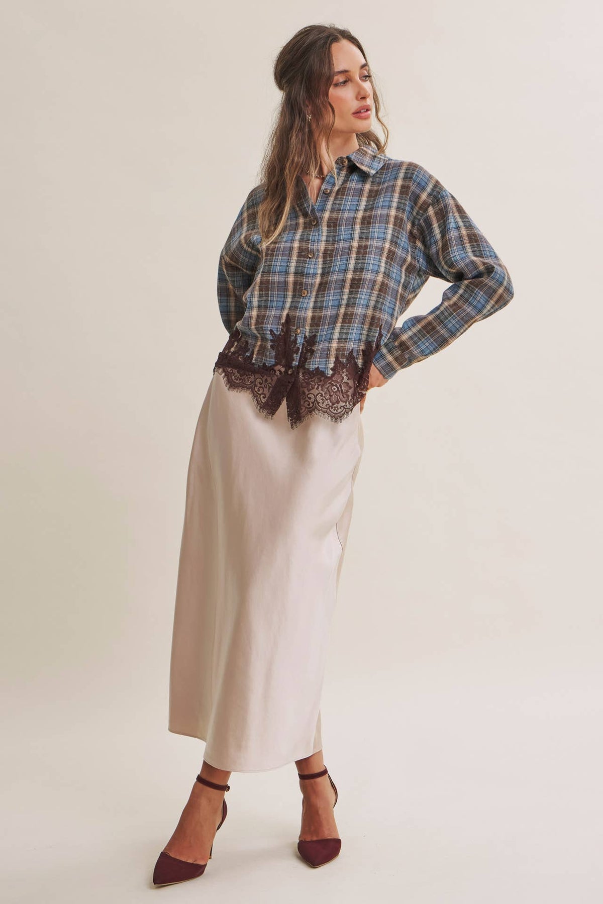 WESTERN ROMANTIC PLAID EYELASH LACE HEM BUTTON-DOWN SHIRT