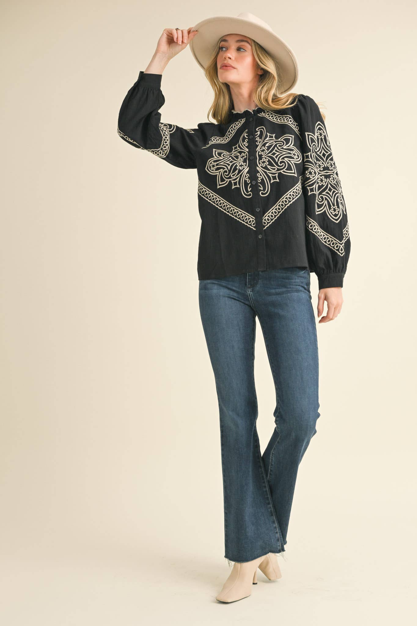 EMBROIDERED MOCK NECK BUTTON UP TOP MTP3336