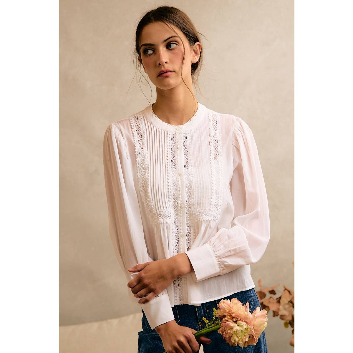 PLEATED LACE TRIM BUTTON-UP BLOUSE