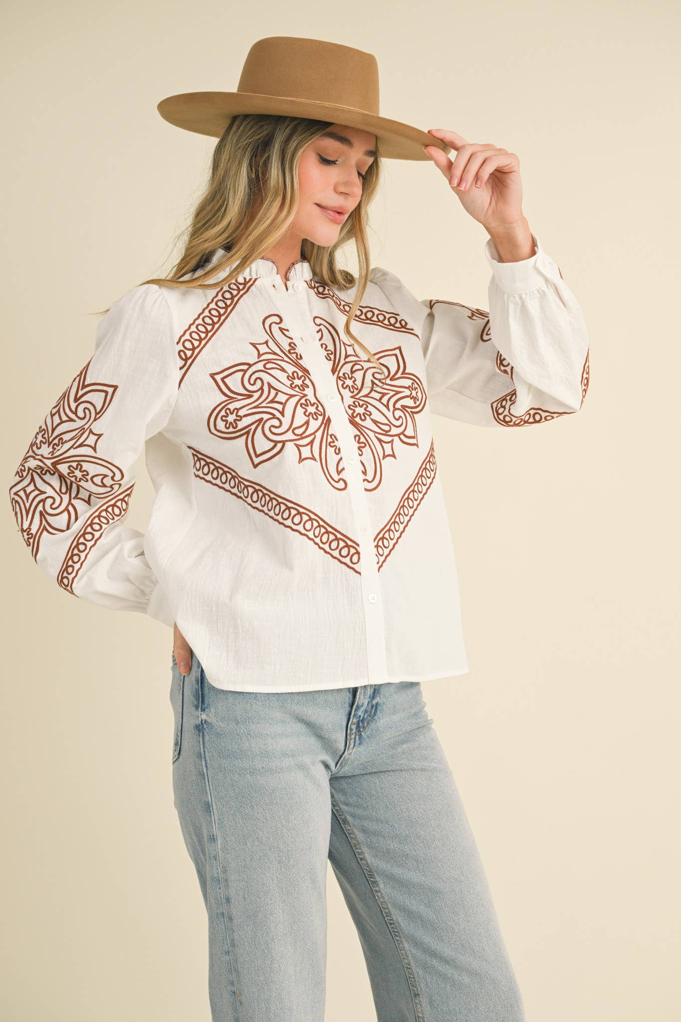 EMBROIDERED MOCK NECK BUTTON UP TOP MTP3336